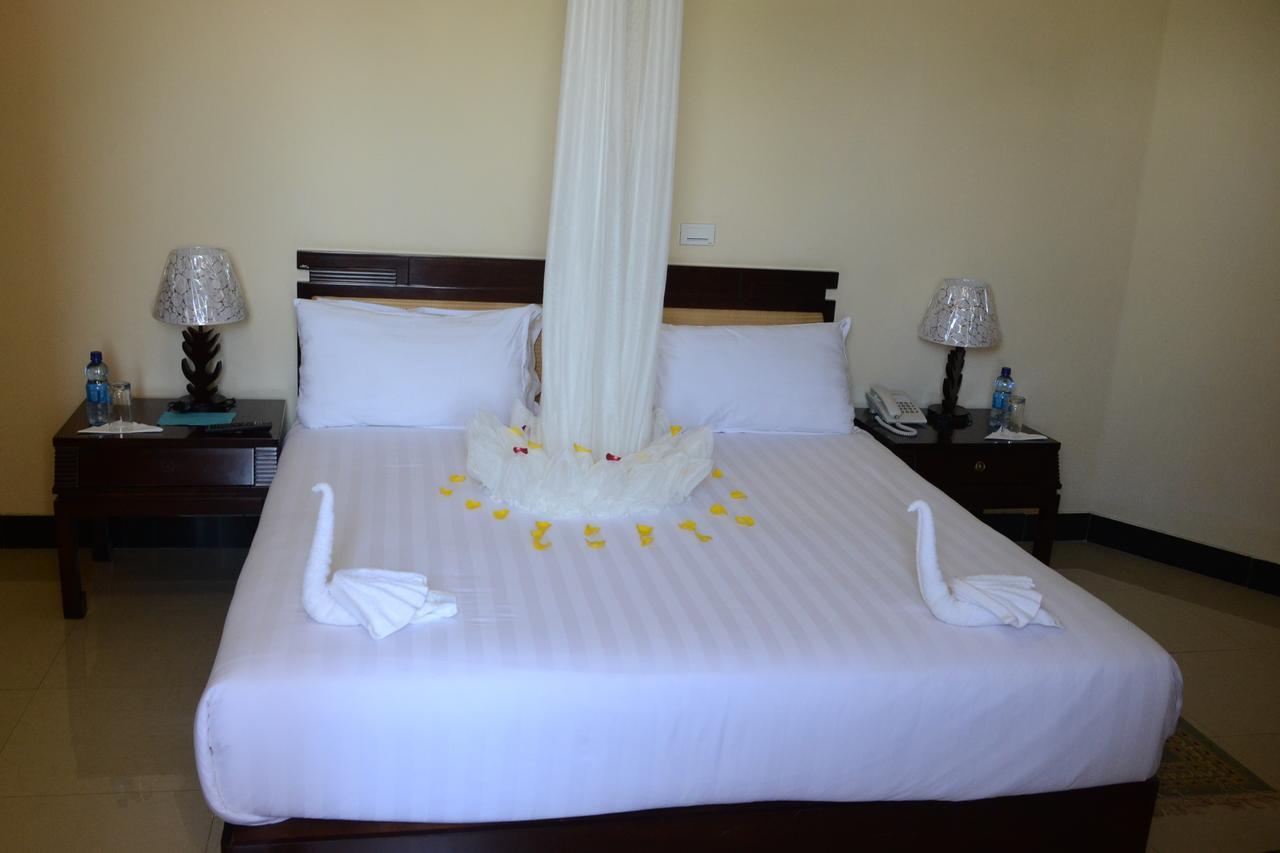 בהר דר Asinuara Hotel מראה חיצוני תמונה