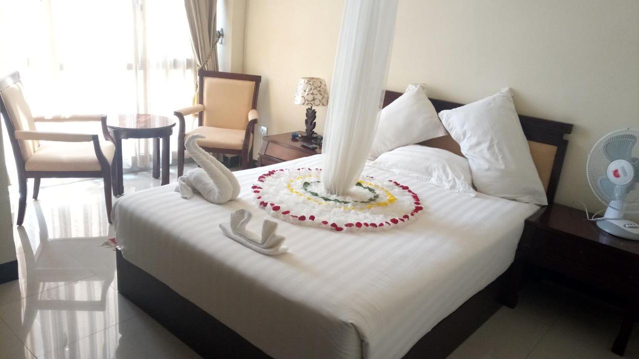 בהר דר Asinuara Hotel מראה חיצוני תמונה